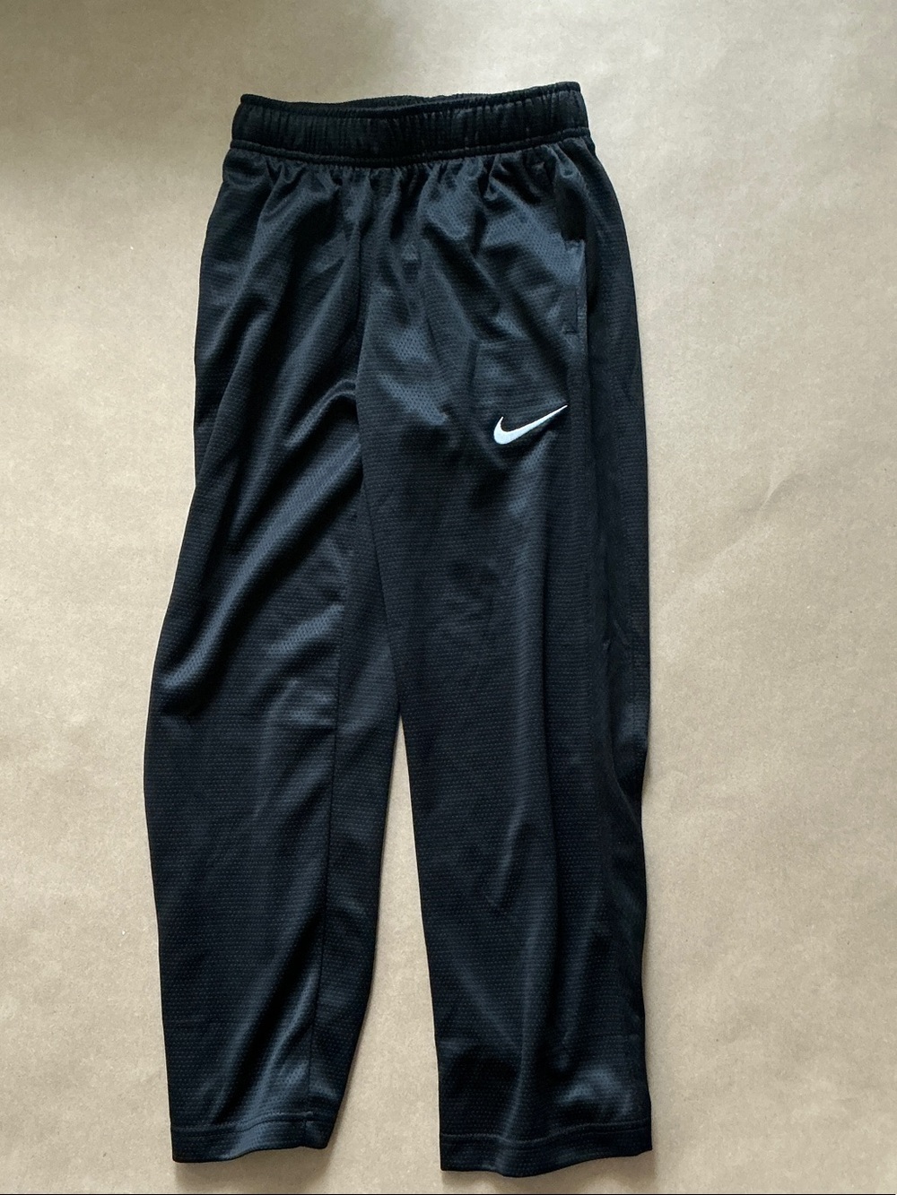 NWT Nike boy’s S Black Athletic Track Pants